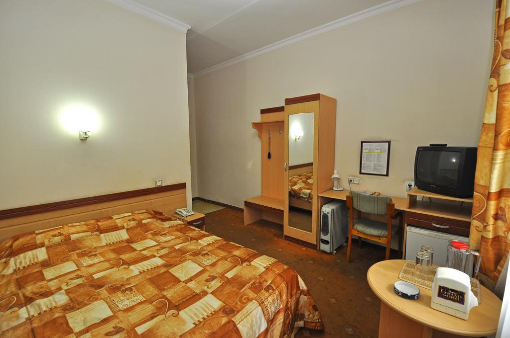 Grand Orzu Hotel Taschkent Zimmer foto